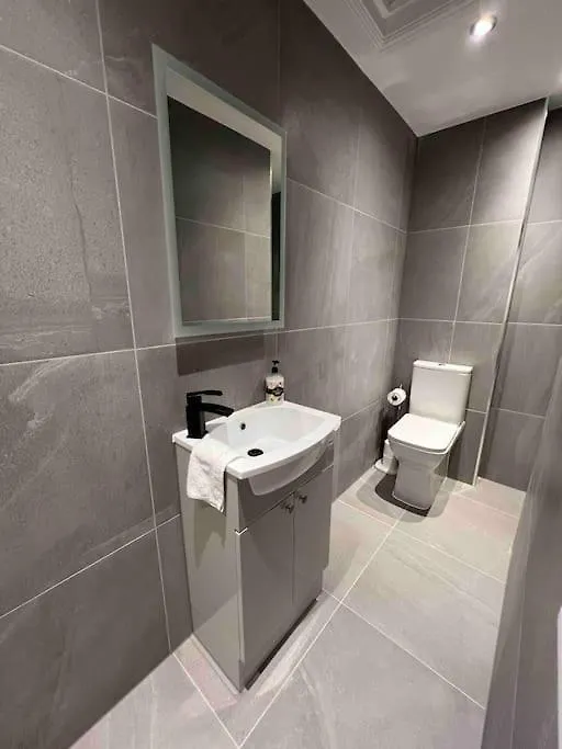 Apartment New Apartment, 10 Mins From Principality Stadium Cardiff